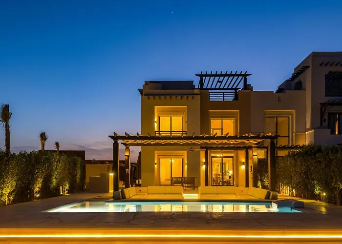Heated Pool 4br Villa, Lagoon Front, Ancient Sands - Ollystays Villa el-Guna